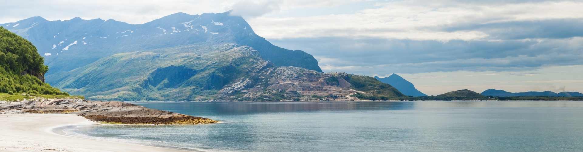 Tarawera Ultra Marathon Lake Beach